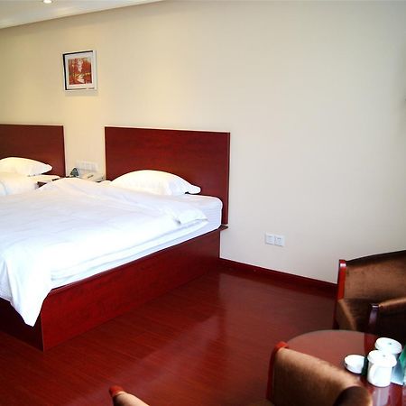 Greentree Inn Tianjin West Railway Station Stage Hotel Kültér fotó